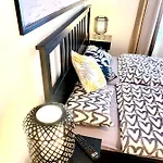 Urban Retreat - By Nahuen * Graz