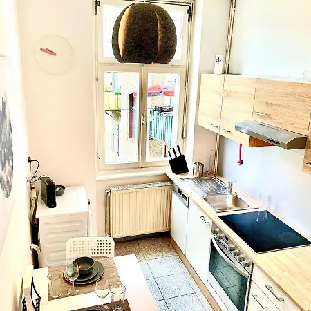 Daire Urban Retreat - By Nahuen Graz