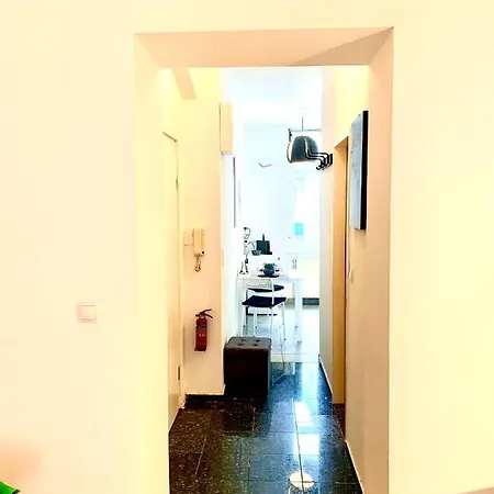 Daire Urban Retreat - By Nahuen