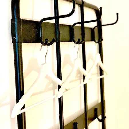 Urban Retreat - By Nahuen