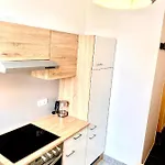 Urban Retreat - By Nahuen Apartment