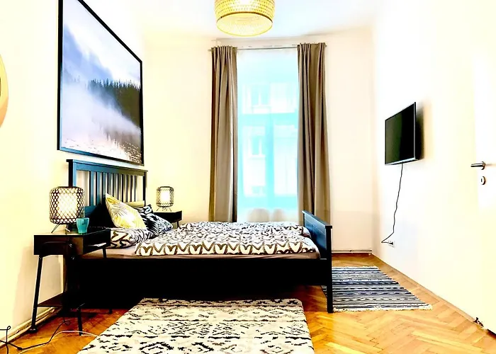 Urban Retreat - By Nahuen غراتس